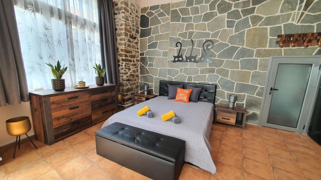 Art Studio Center Кавала Экстерьер фото